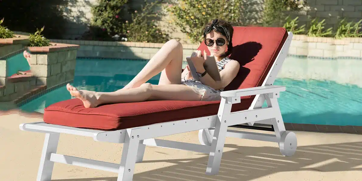 White Outdoor Chaise Lounge with Cushion