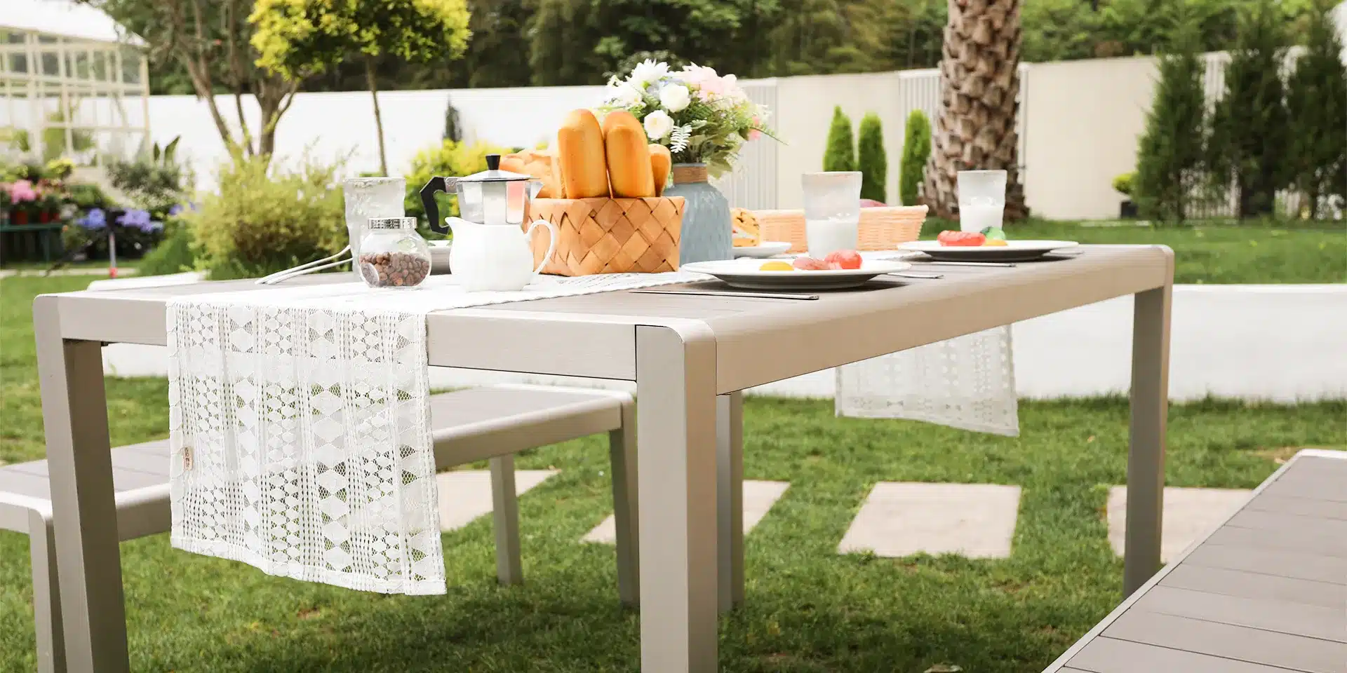 aluminum dining table Aluminum dining table