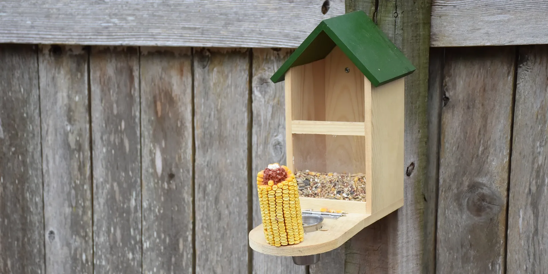 porch bird feeder