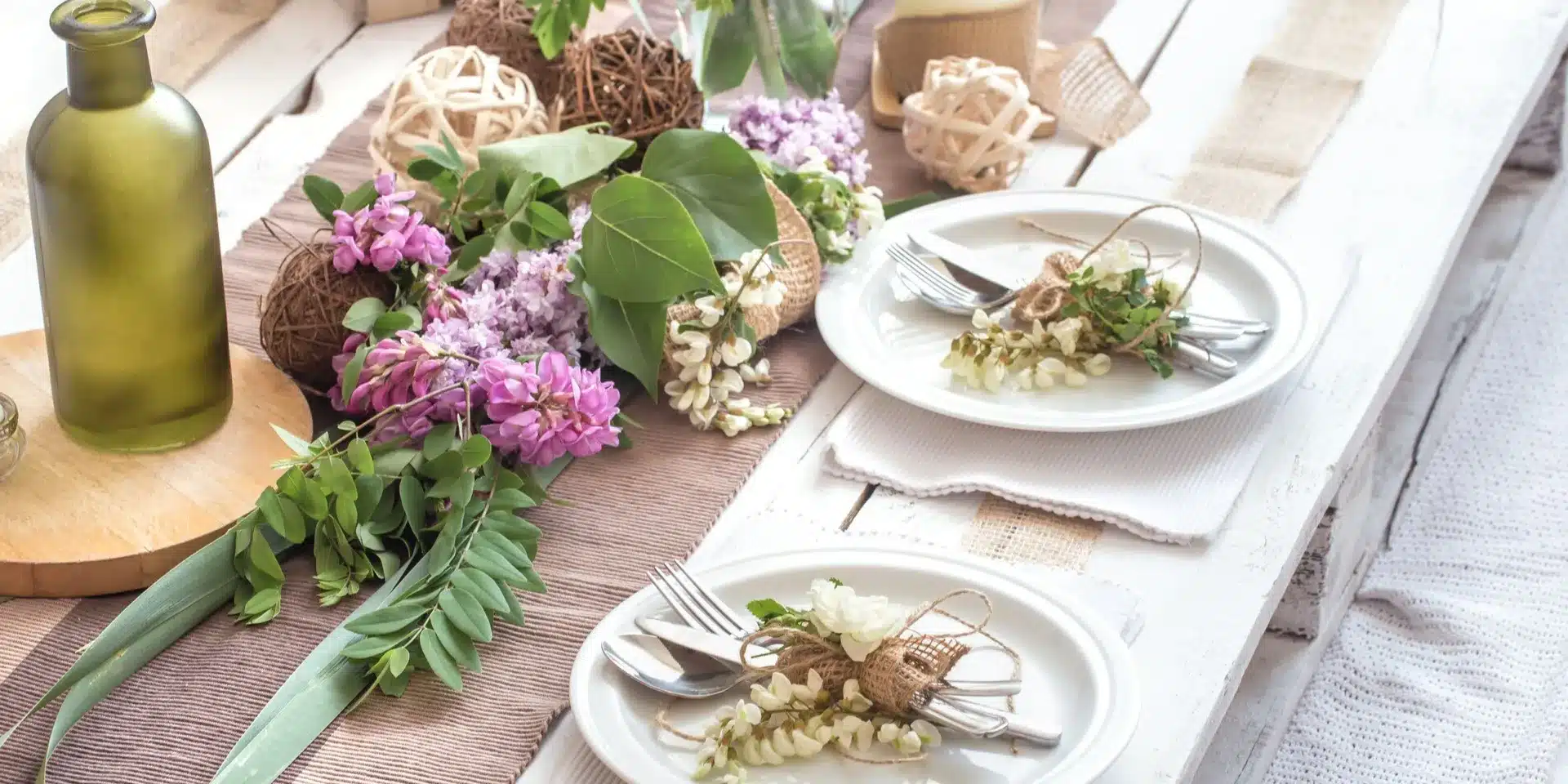 Outdoor dining table potted plant decoration