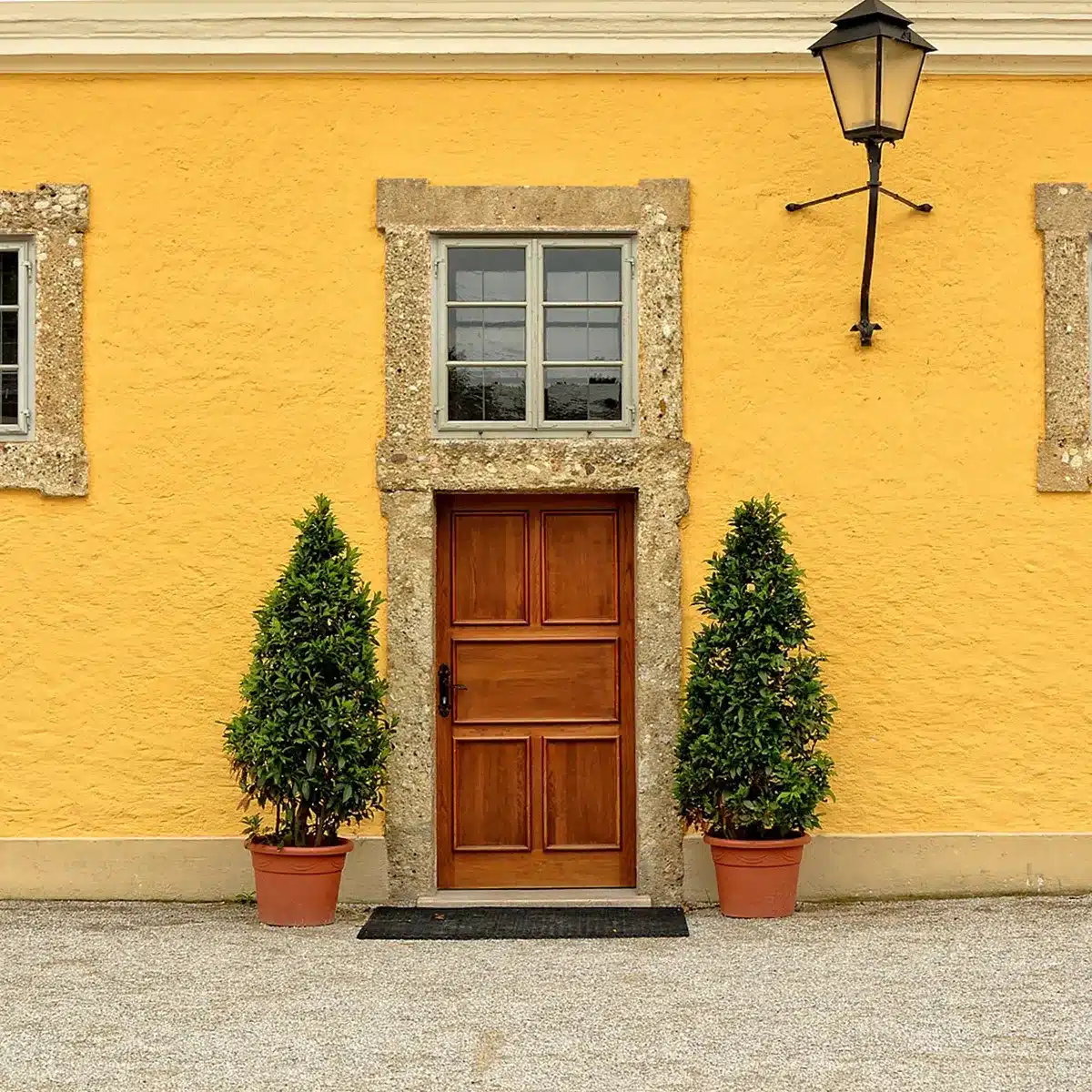 Place Symmetrical Potted Plants