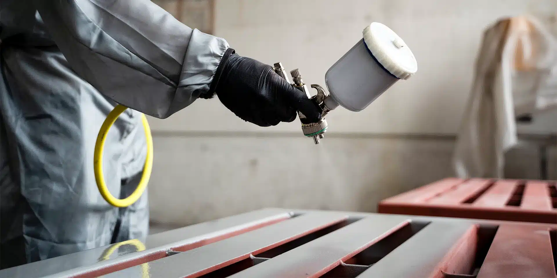 spray paint on metal furniture