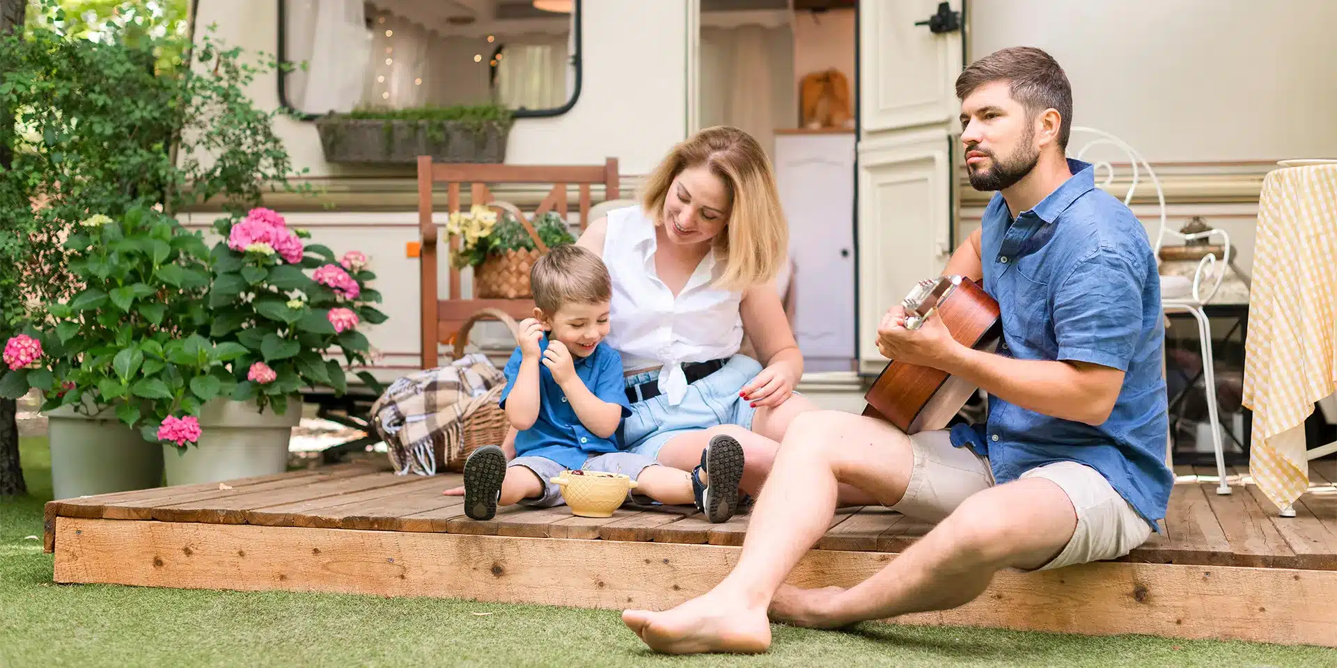 How to Keep Spiders Off Outdoor Furniture