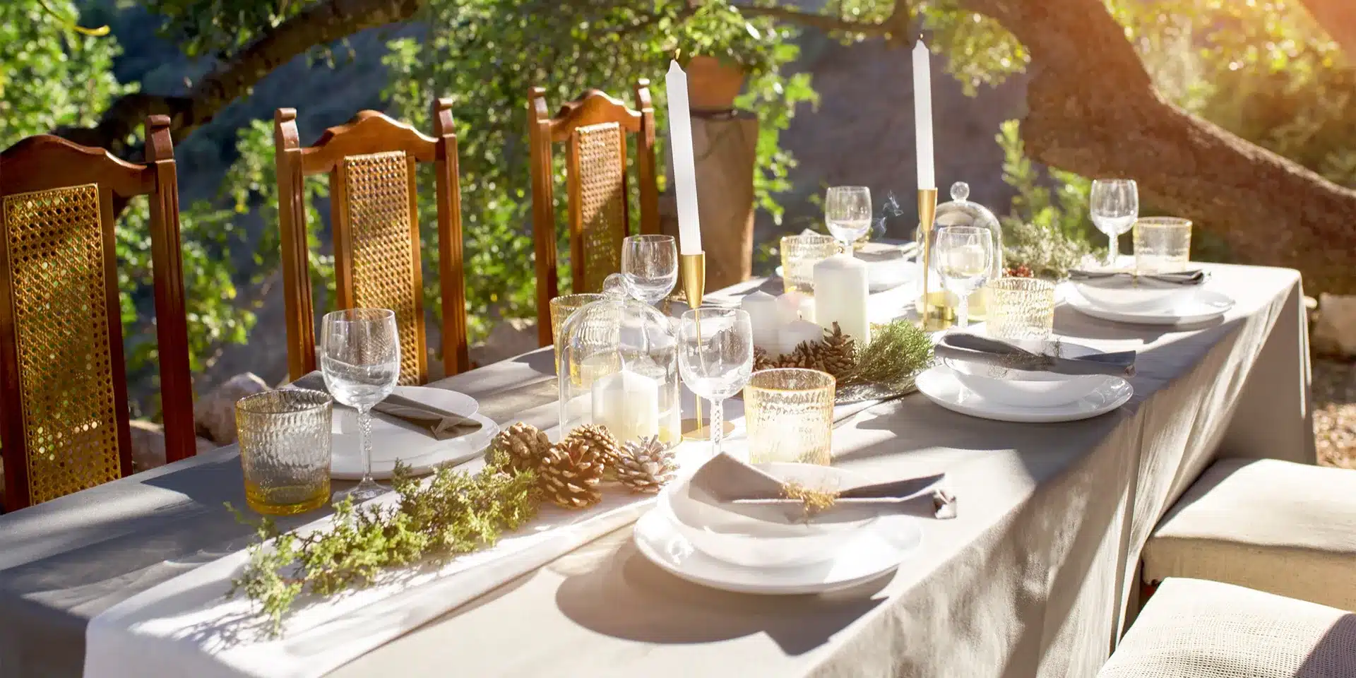 elevate your outdoor dining area Elevate Your Outdoor Dining Area