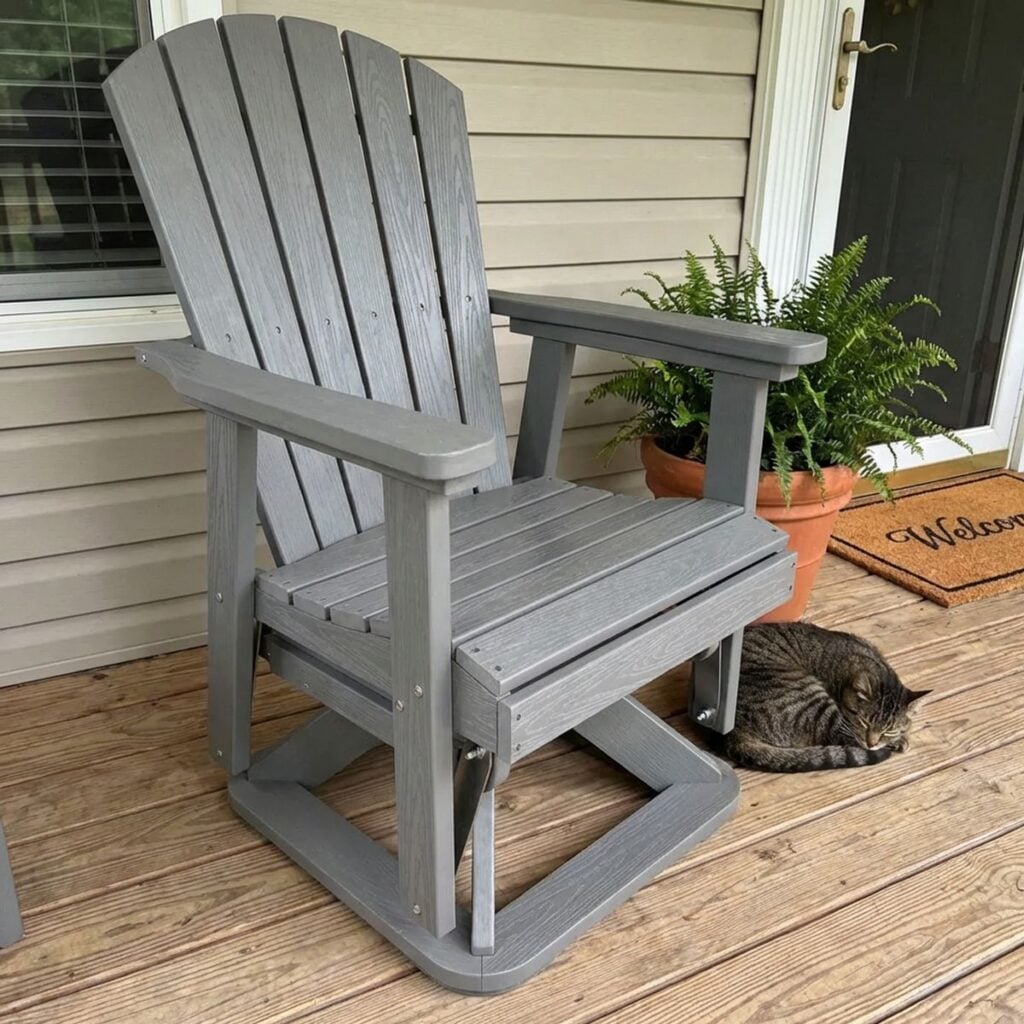 Image #1 from Dominique