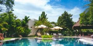 6 outdoor poolside bar ideas